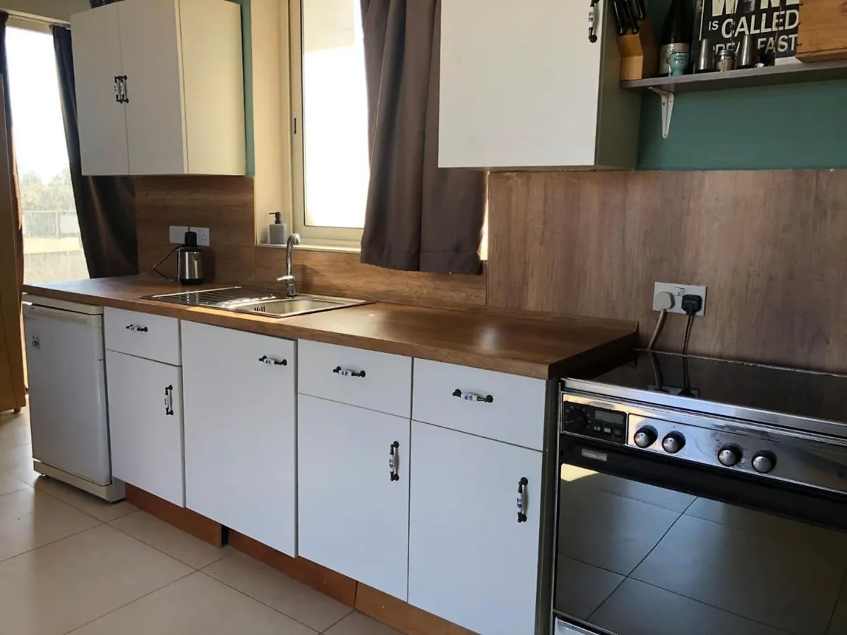 Penthouse In Kappara San Gwann 0*,